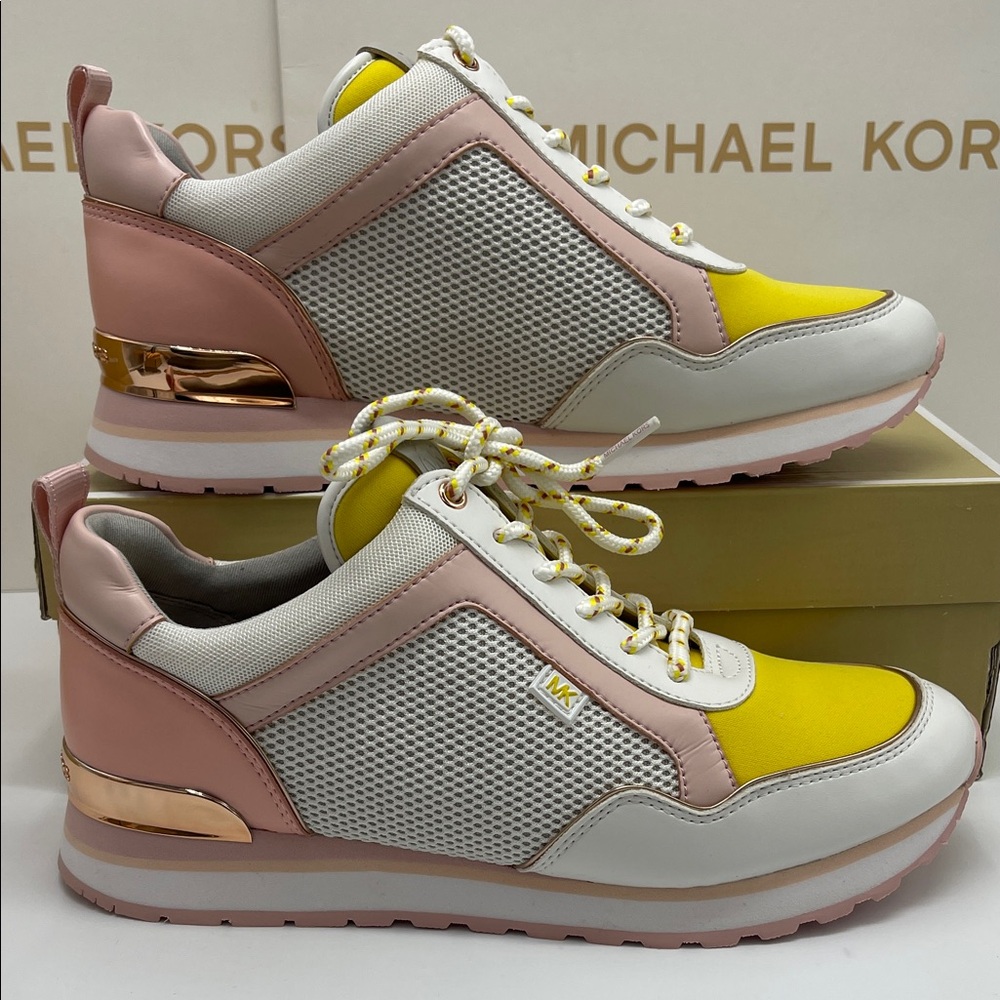 Michael Kors MADDY TRAINER
NET MESH
49SOMAFS1D Sneakers Athletic Optic White - Picture 1 of 16